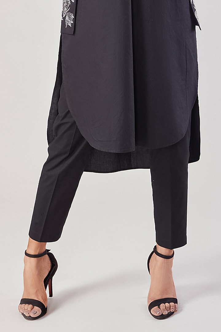 Black Cotton & Poplin Embroidered Co-Ord Set by Ek Dhaaga at Pernia's Pop Up Shop