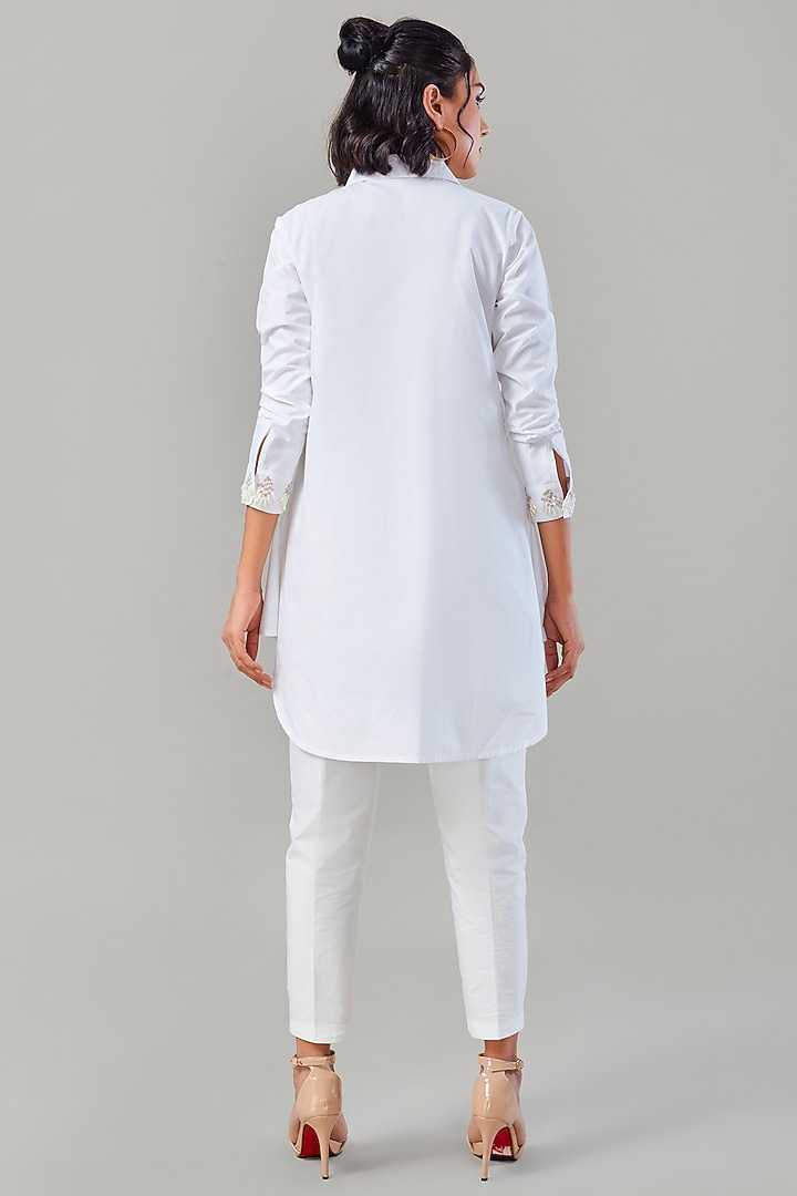 White Cotton & Poplin Embroidered Co-Ord Set by Ek Dhaaga at Pernia's Pop Up Shop