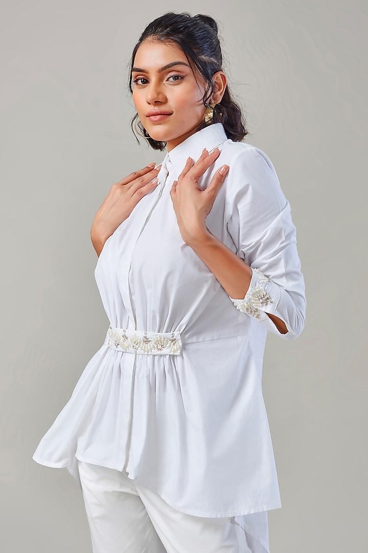 White Cotton & Poplin Embroidered Co-Ord Set by Ek Dhaaga at Pernia's Pop Up Shop