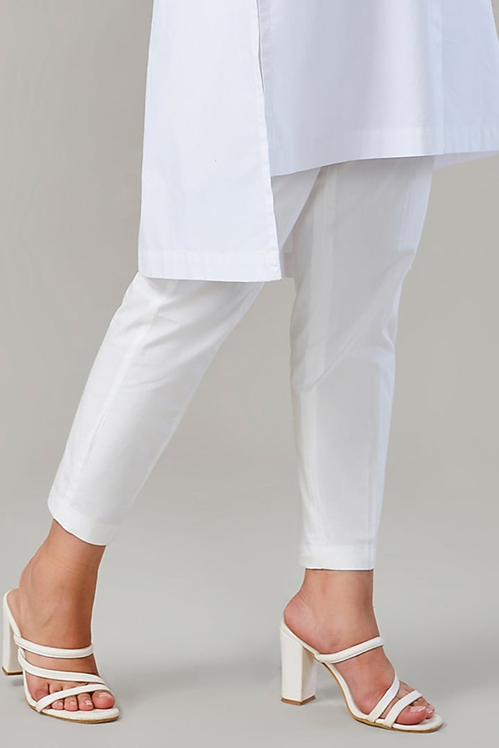 White Cotton & Poplin Embroidered Co-Ord Set by Ek Dhaaga at Pernia's Pop Up Shop