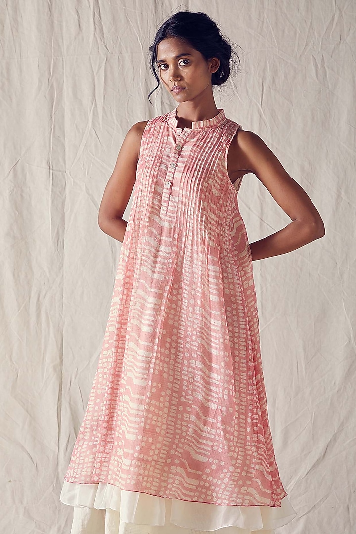 Light Red Summer Dress With Print by Ek Katha at Pernia's Pop Up Shop