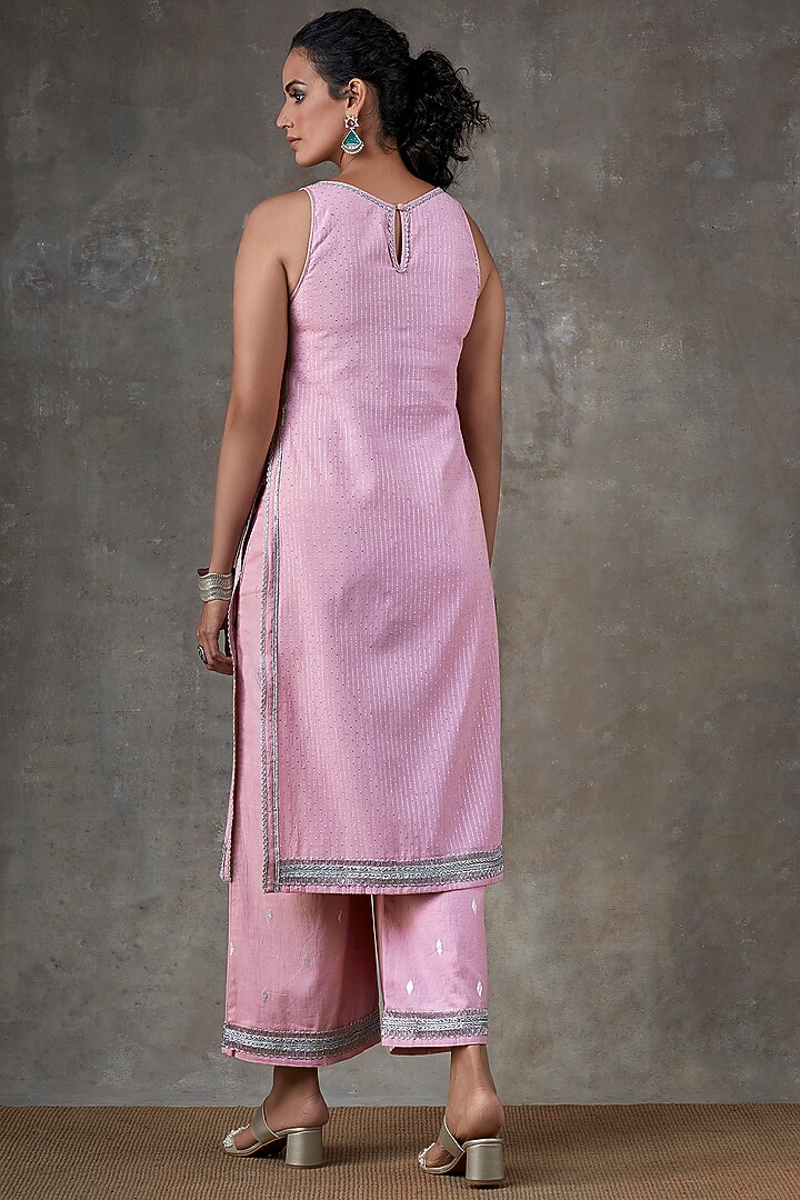 Powder Pink Cotton Kurta Set by Ekanya at Pernia's Pop Up Shop
