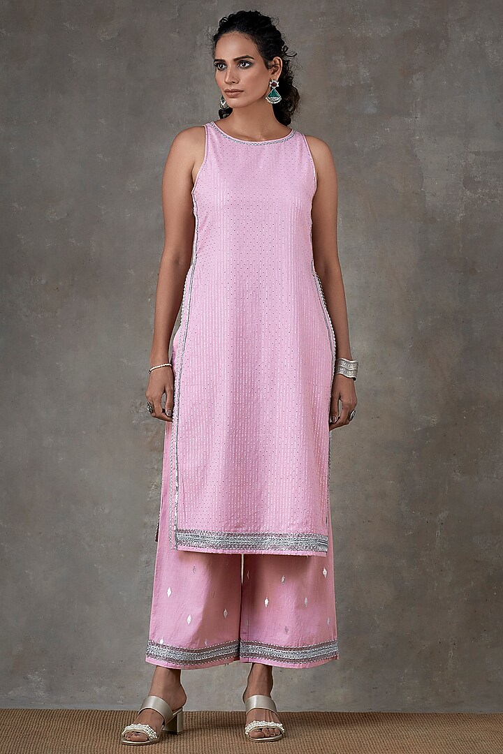 Powder Pink Cotton Kurta Set by Ekanya at Pernia's Pop Up Shop