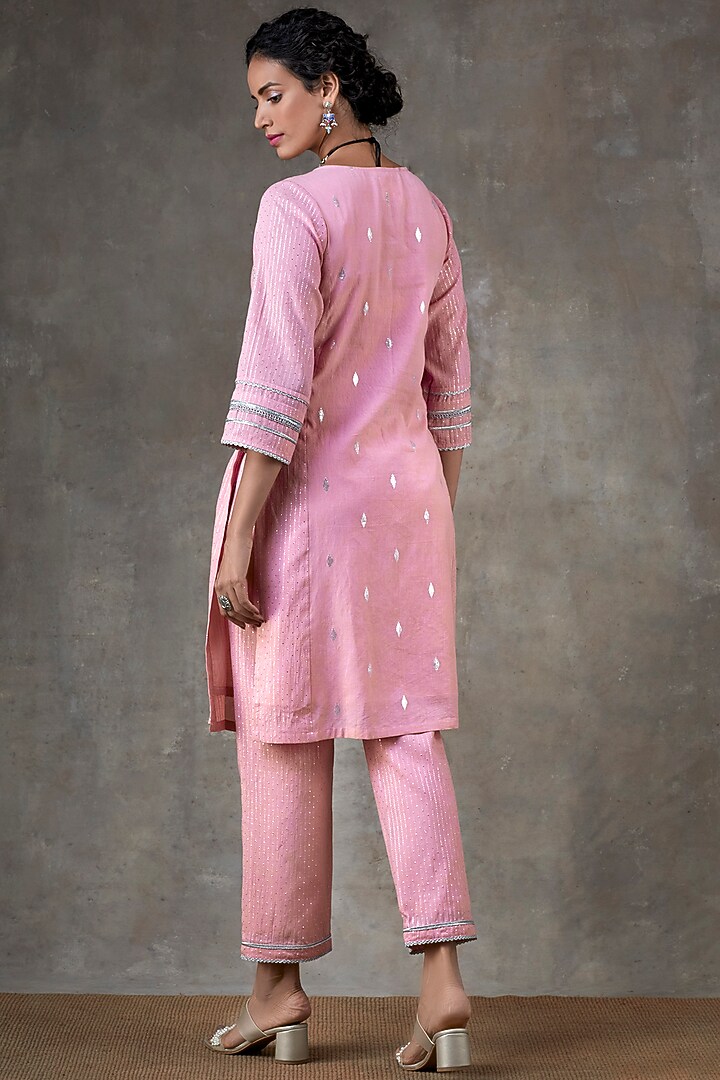 Light Pink Cotton Kurta Set by Ekanya at Pernia's Pop Up Shop