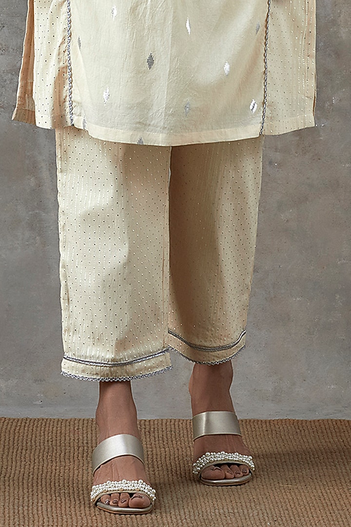 Ecru Kurta Set In Cotton by Ekanya at Pernia's Pop Up Shop