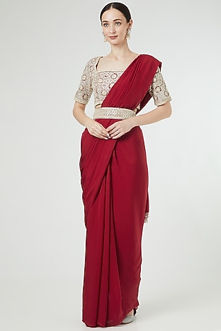 Red Chiffon Saree Set by Ekta Singh