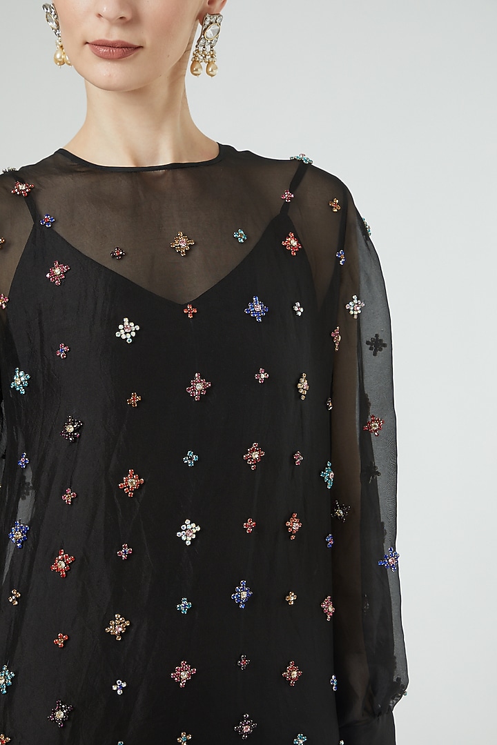 Black Embroidered Tunic Set by Ekta Singh at Pernia's Pop Up Shop