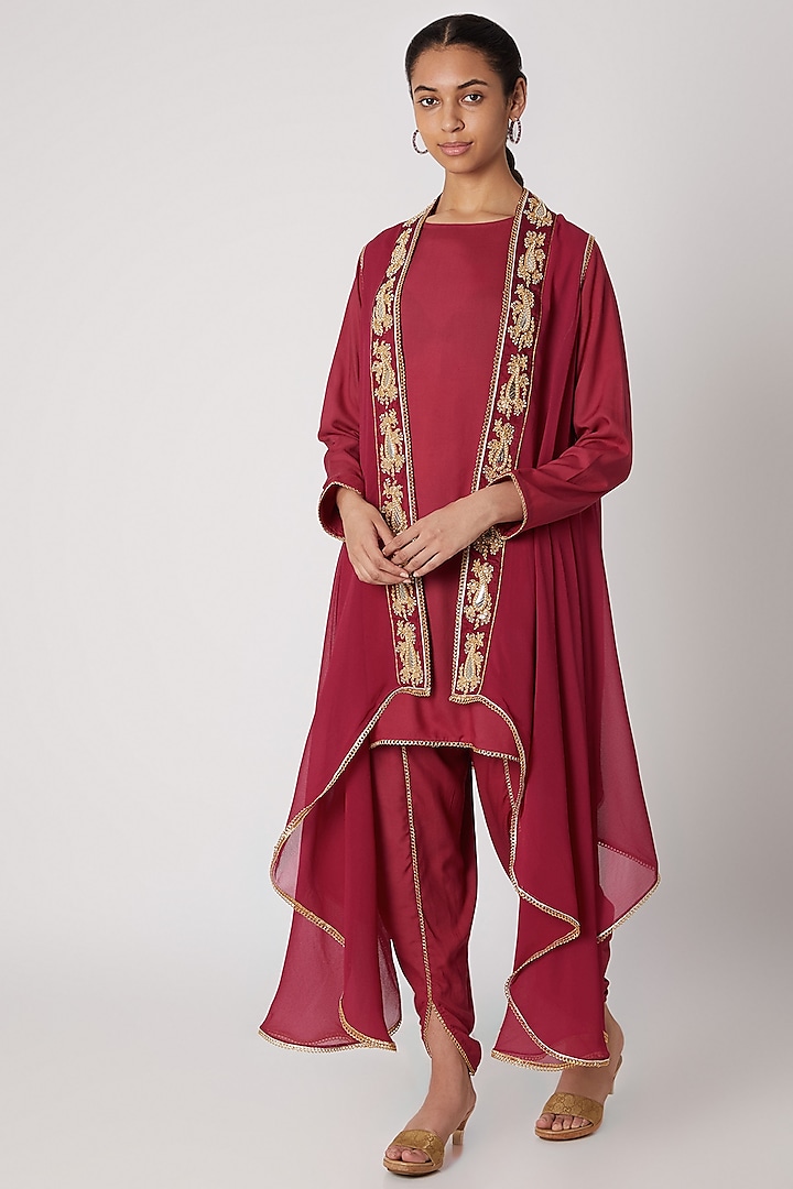Magenta Embroidered Shirt With Dhoti Pants & Cape by Ekta Singh