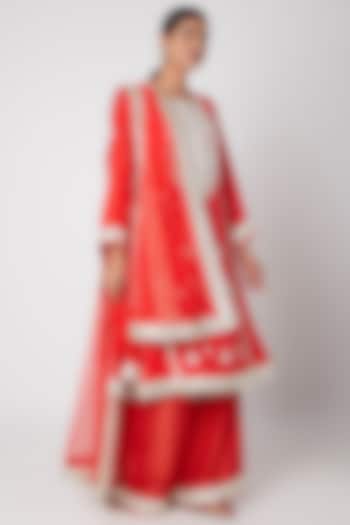 Red Embroidered Kaliwala Kurta Set by Ekta Singh at Pernia's Pop Up Shop