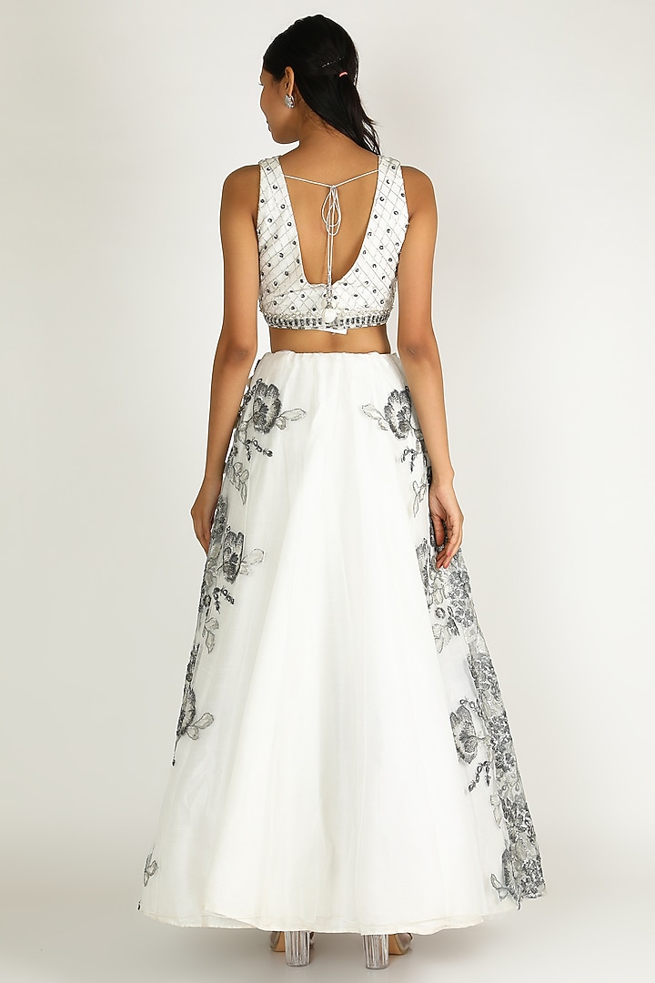 White Embroidered Wedding Lehenga Set by Sonal at Pernia's Pop Up Shop