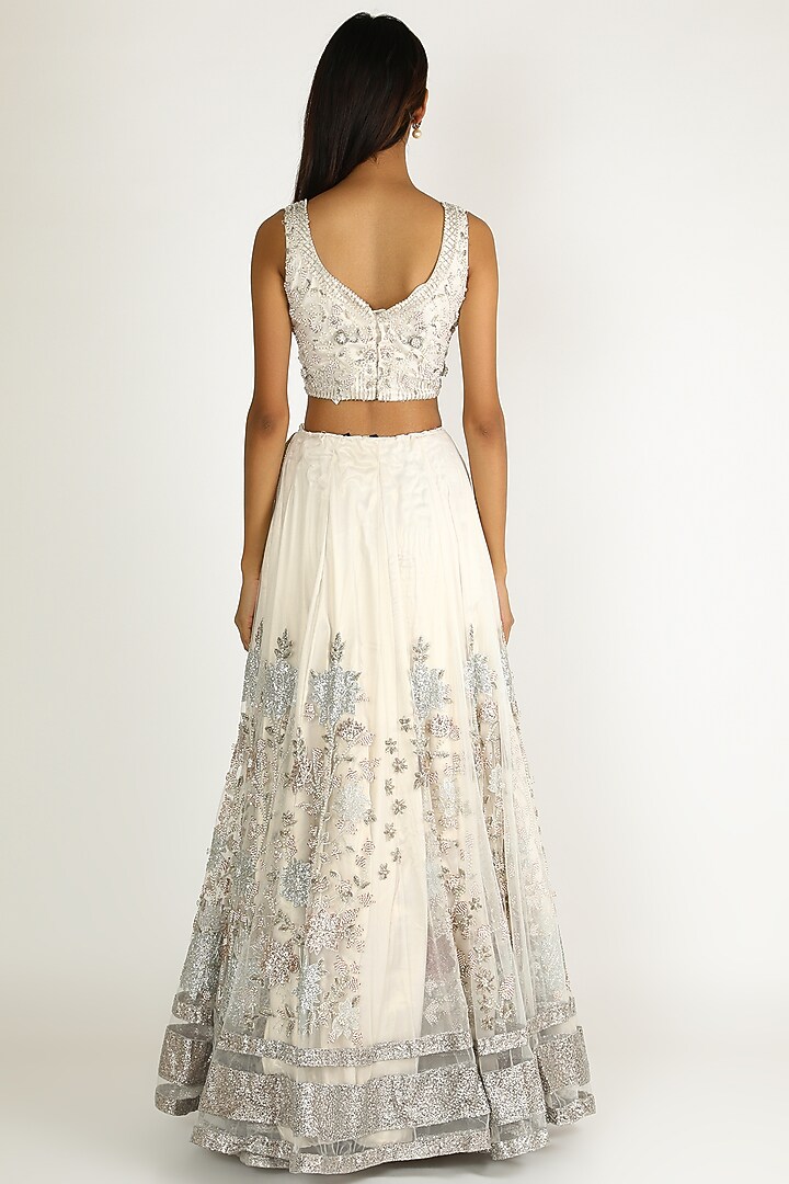 Ivory Embroidered Wedding Lehenga Set by Sonal at Pernia's Pop Up Shop