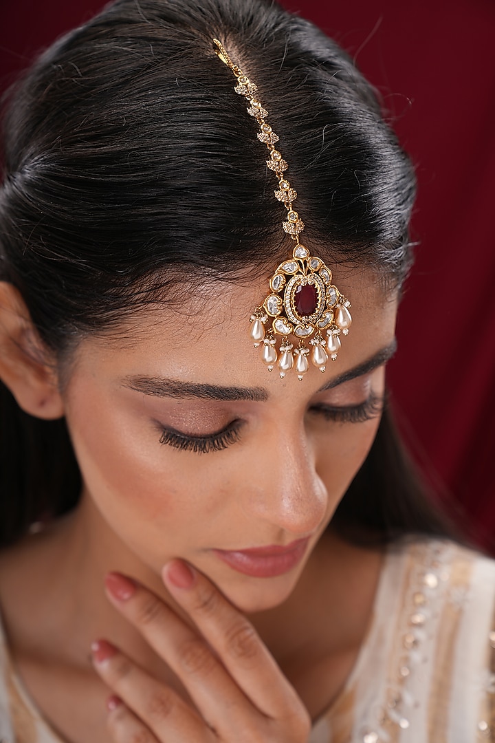 Gold Finish Kundan Polki & Red Stone Maangtikka by EKATHVA JAIPUR at Pernia's Pop Up Shop