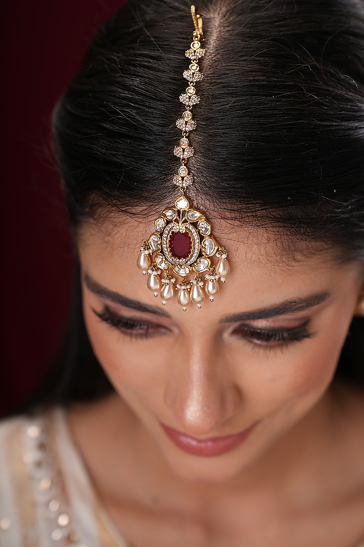 Gold Finish Kundan Polki & Red Stone Maangtikka by EKATHVA JAIPUR at Pernia's Pop Up Shop