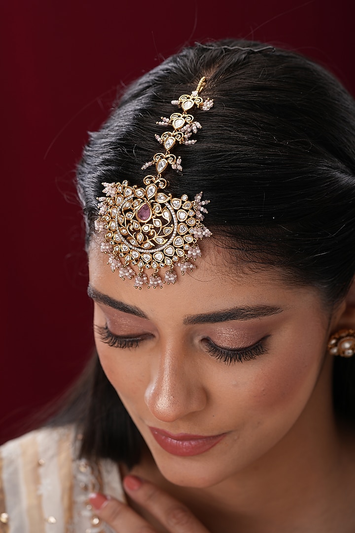 Gold Finish Kundan Polki & Pink Stone Maangtikka by EKATHVA JAIPUR at Pernia's Pop Up Shop