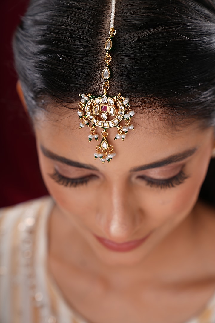 Gold Finish Kundan Polki & Green Stone Maangtikka by EKATHVA JAIPUR at Pernia's Pop Up Shop