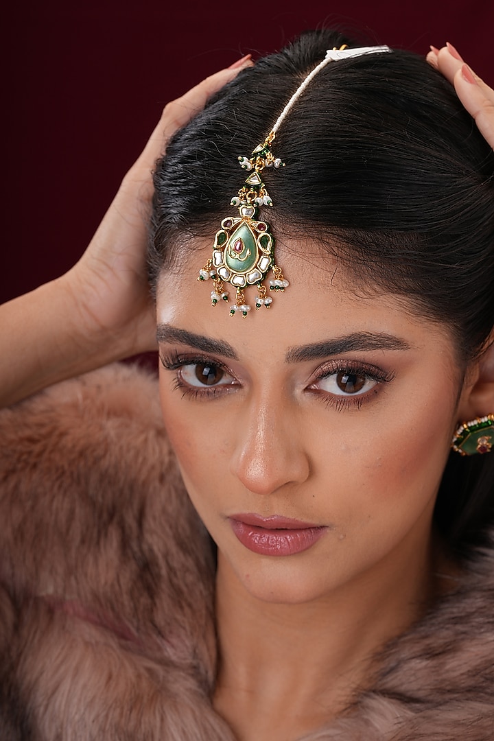 Gold Finish Kundan Polki & Green Stone Maangtikka by EKATHVA JAIPUR at Pernia's Pop Up Shop