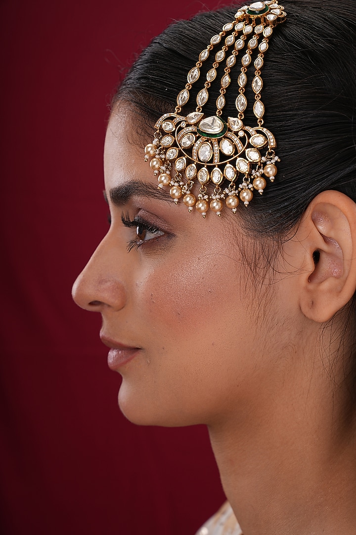 Gold Finish Kundan Polki Passa by EKATHVA JAIPUR at Pernia's Pop Up Shop