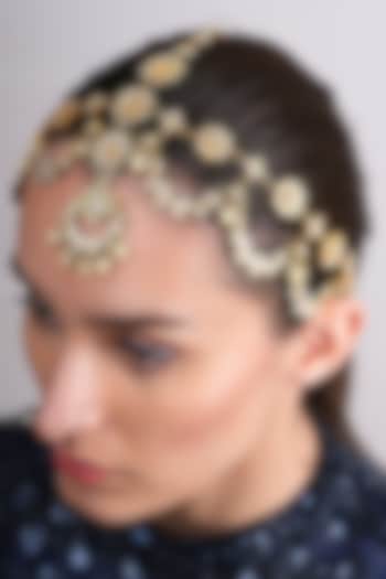 Gold Plated Chand Sitara Mathapatti by EKATHVA JAIPUR at Pernia's Pop Up Shop