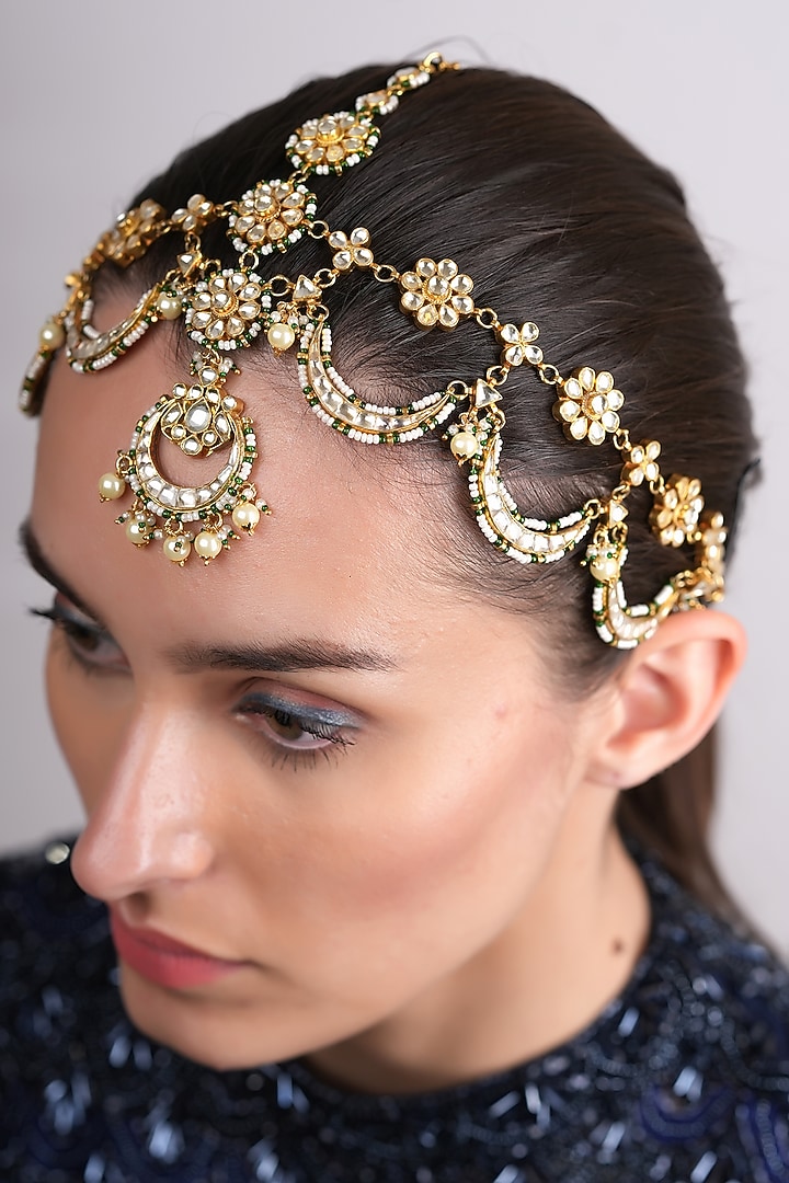 Gold Plated Chand Sitara Mathapatti by EKATHVA JAIPUR at Pernia's Pop Up Shop