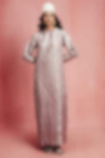 Mauve Handwoven Banarasi Kaftan by Ekaya at Pernia's Pop Up Shop