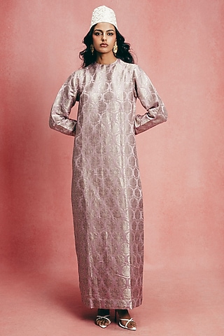 Mauve Handwoven Banarasi Kaftan by Ekaya