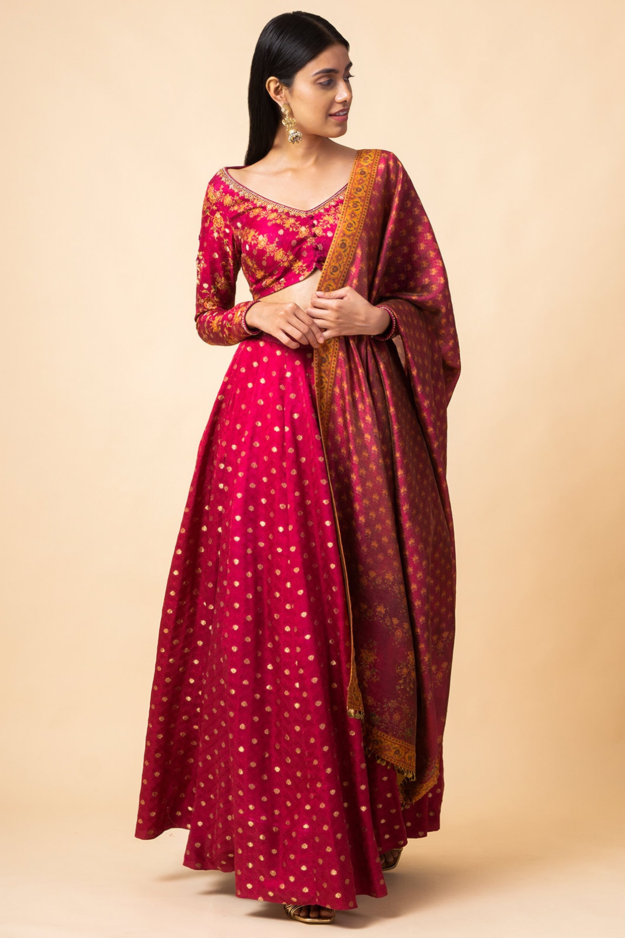 designer lehenga boutique