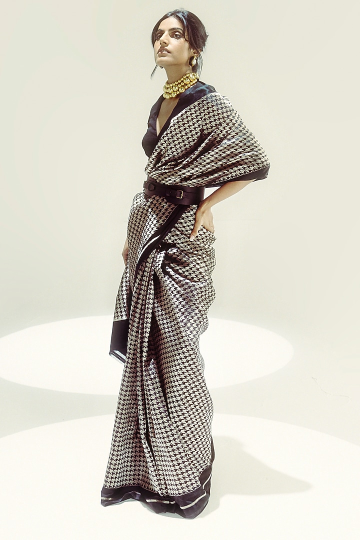 Black & Gold Satin Silk Zari Handwoven Wedding Saree Set by Ekaya at Pernia's Pop Up Shop