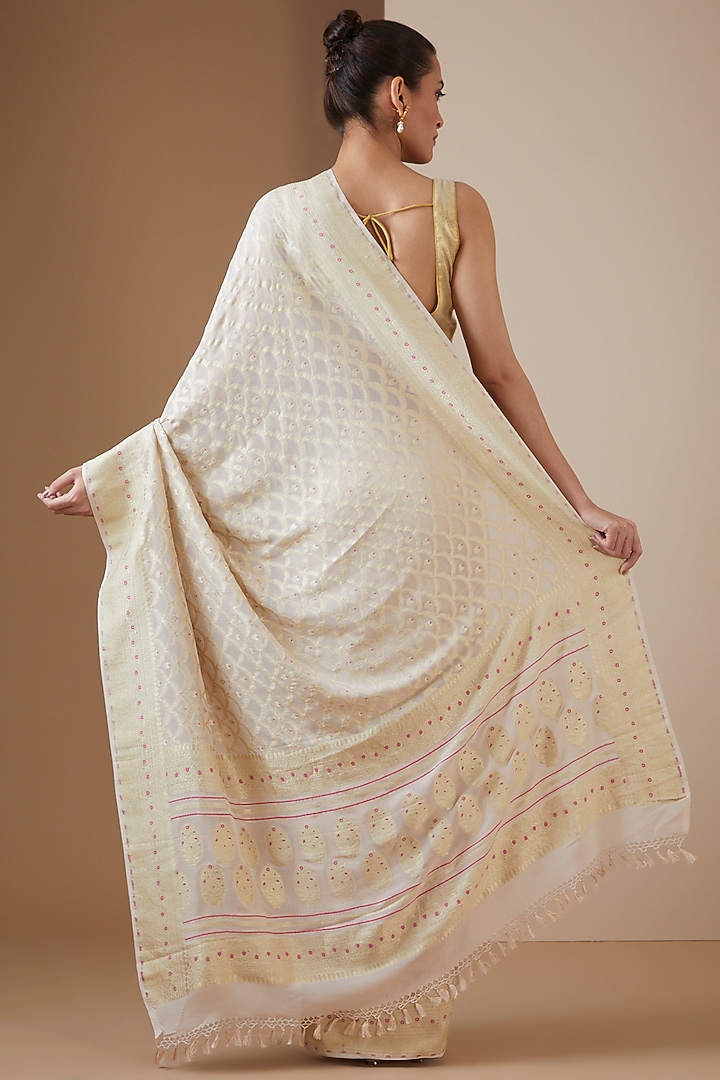 White Handwoven Georgette & Silk Embroidered Party Wear Saree Set by Ekaya at Pernia's Pop Up Shop