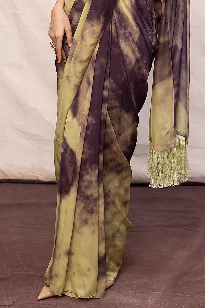 Purple & Pista Green Ombre Chiffon Digital Printed Handwoven Party Wear Saree Set by Ekaya at Pernia's Pop Up Shop