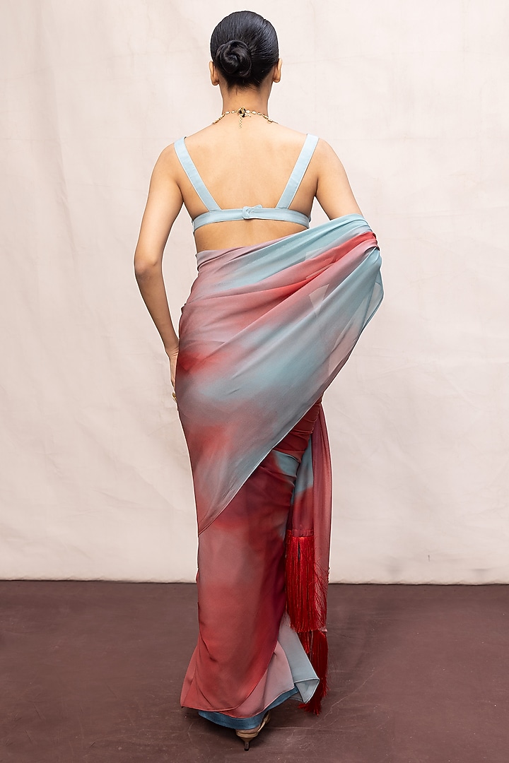 Coral Red & Blue Ombre Chiffon Digital Printed Handwoven Party Wear Saree Set by Ekaya at Pernia's Pop Up Shop