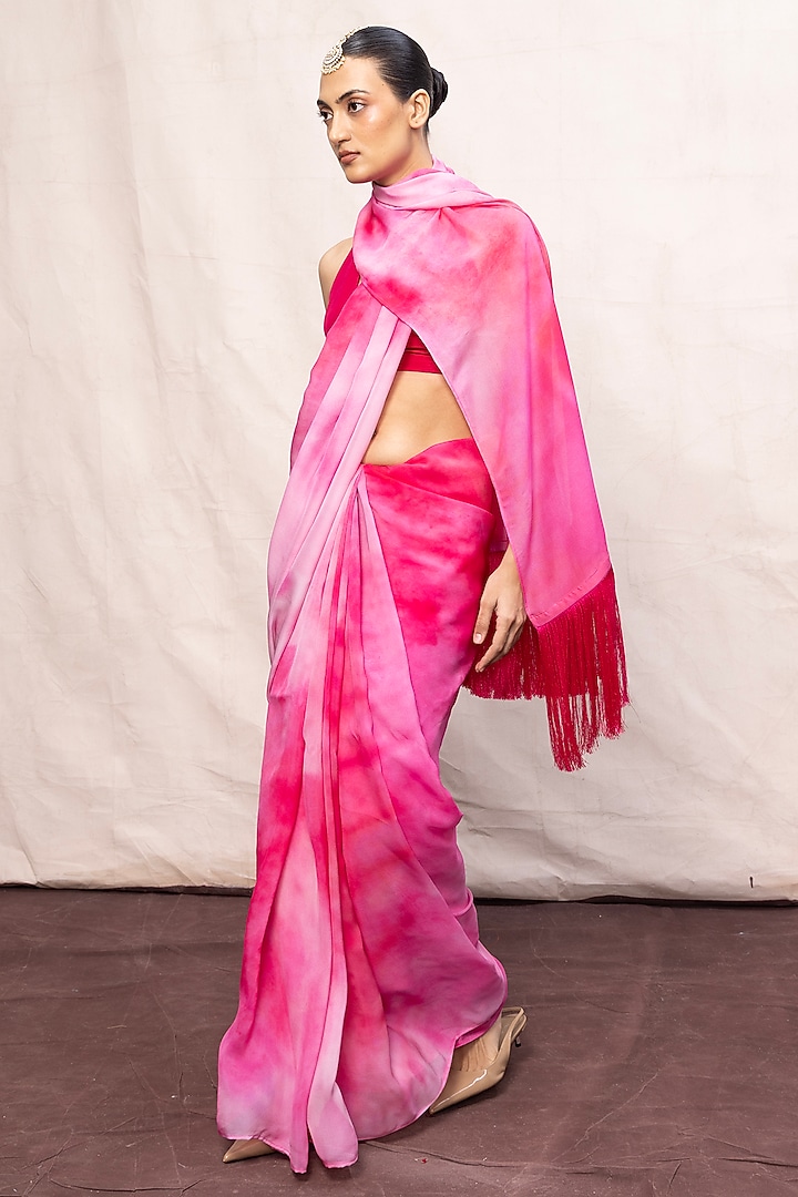Pink Ombre Chiffon Digital Printed Handwoven Party Wear Saree Set by Ekaya at Pernia's Pop Up Shop