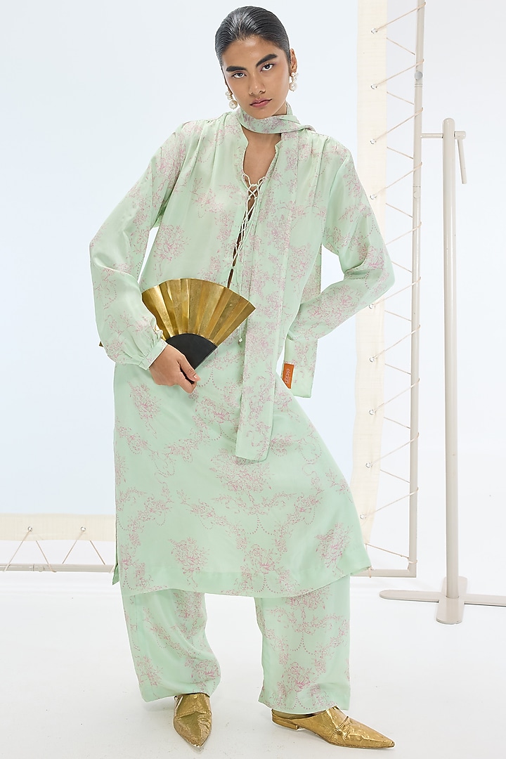 Sea Green Habutai Silk Digital Printed Kurta Set by Ekaya at Pernia's Pop Up Shop