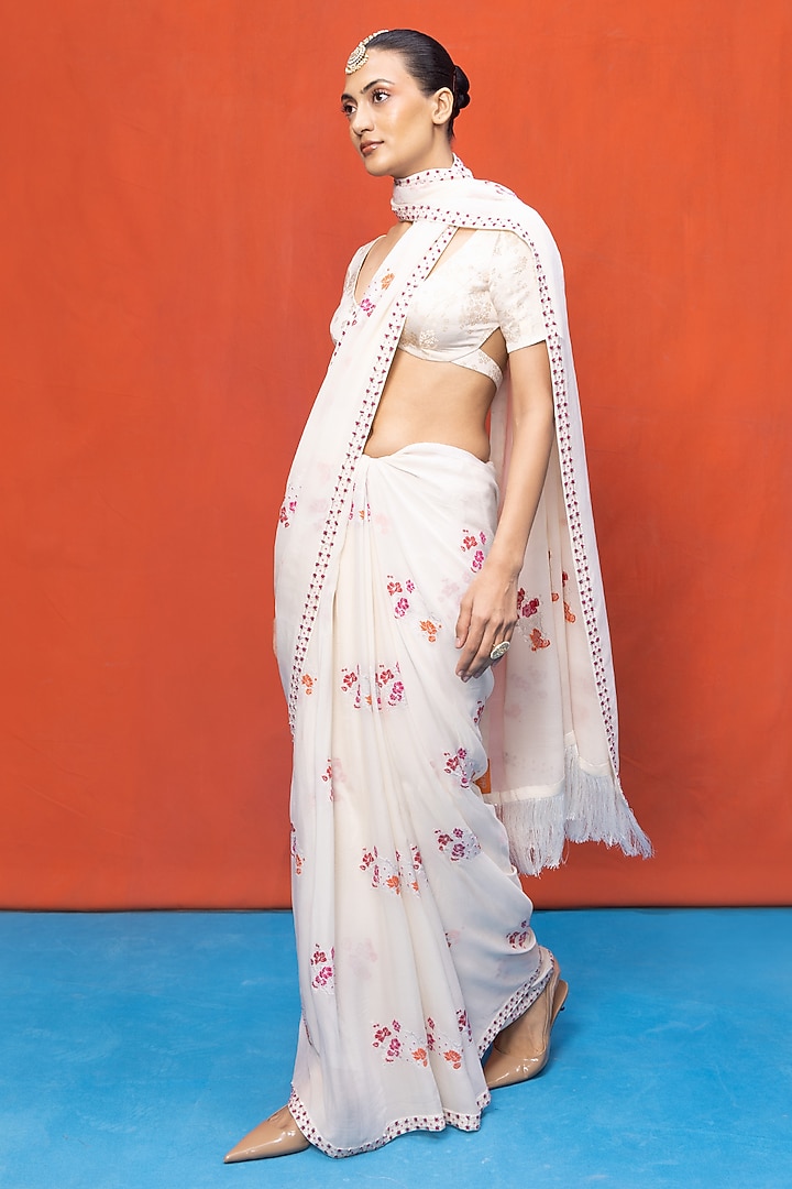 Ivory Chiffon Banarasi Embroidered Handwoven Wedding Saree Set by Ekaya at Pernia's Pop Up Shop