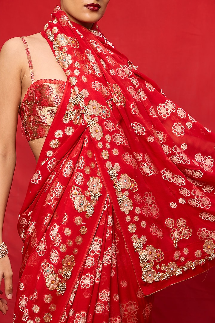 Red Chiffon Banarasi Cutwork Embroidered Handwoven Wedding Saree Set by Ekaya at Pernia's Pop Up Shop