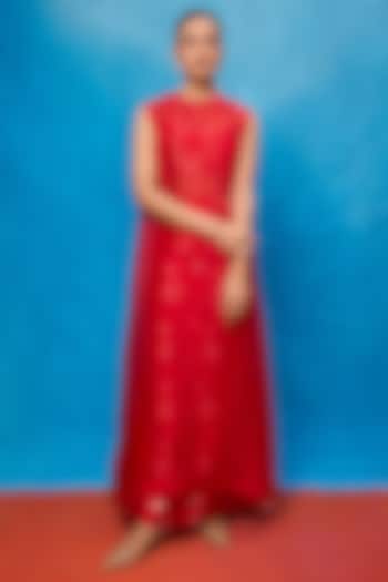 Red Silk Banarasi Handwoven Cutwork Kurta Set by Ekaya at Pernia's Pop Up Shop