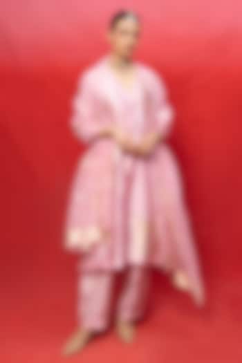 Pink Silk Banarasi Handwoven Cutwork Kurta Set by Ekaya at Pernia's Pop Up Shop