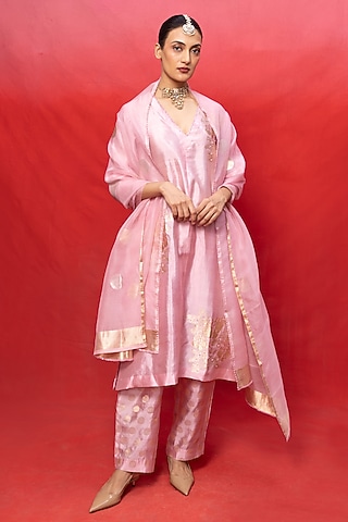 Pink Silk Banarasi Handwoven Cutwork Kurta Set by Ekaya