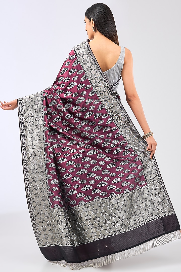 Maroon Silk Handwoven Wedding Saree Set by Ekaya at Pernia's Pop Up Shop