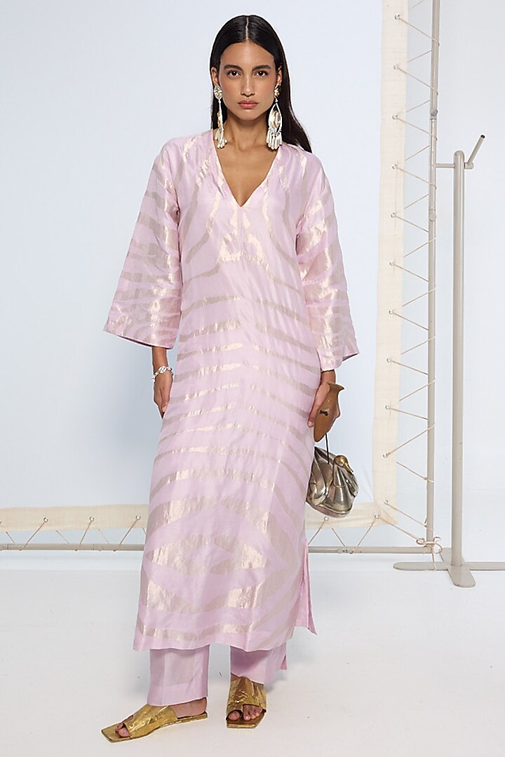 Lavender Silk Zari Weave Kurta Set by Ekaya at Pernia's Pop Up Shop