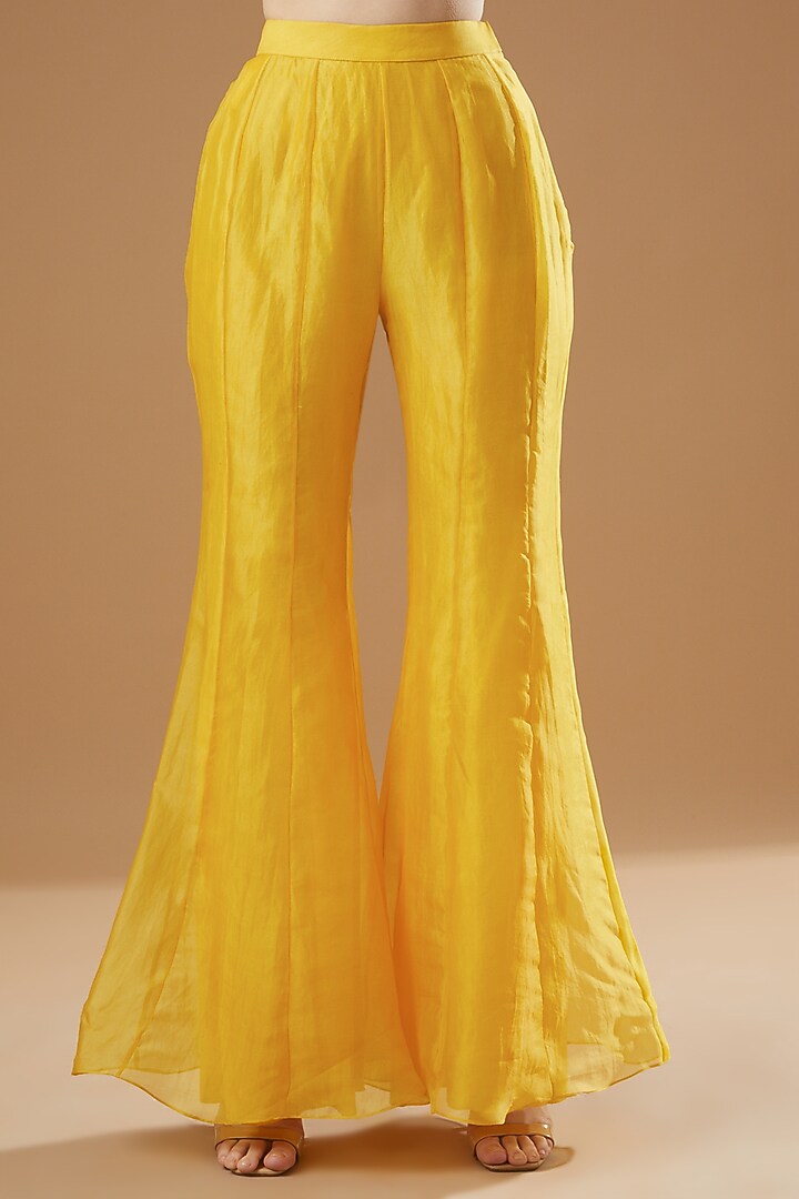Yellow Silk & Organza Co-Ord Set by AROHI at Pernia's Pop Up Shop