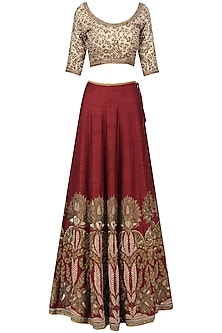 Maroon embroidered lehenga set available only at Pernia's Pop Up Shop. 2023