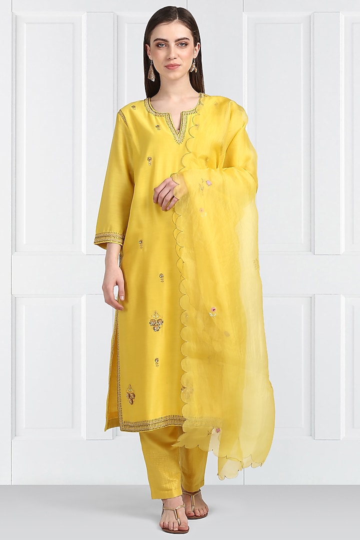 Yellow Embroidered Kurta Set by Label Earthen