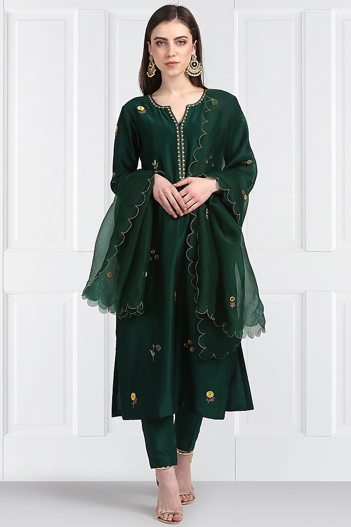 Emerald Green Embroidered Straight Kurta Set by Label Earthen