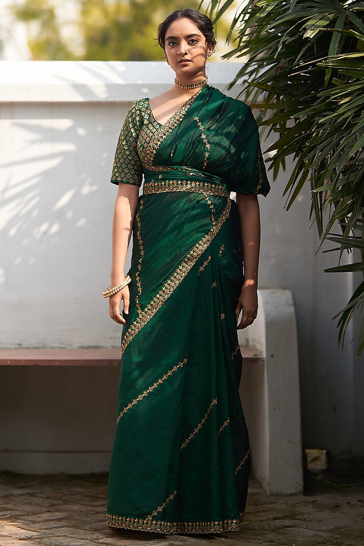 Green Silk Resham & Zari Hand Embroidered Handwoven Saree Set by Label Earthen