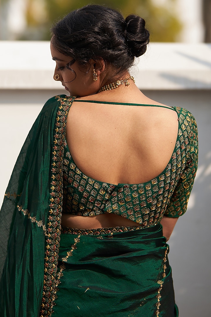 Green Silk Resham & Zari Hand Embroidered Handwoven Reception Saree Set by Label Earthen at Pernia's Pop Up Shop