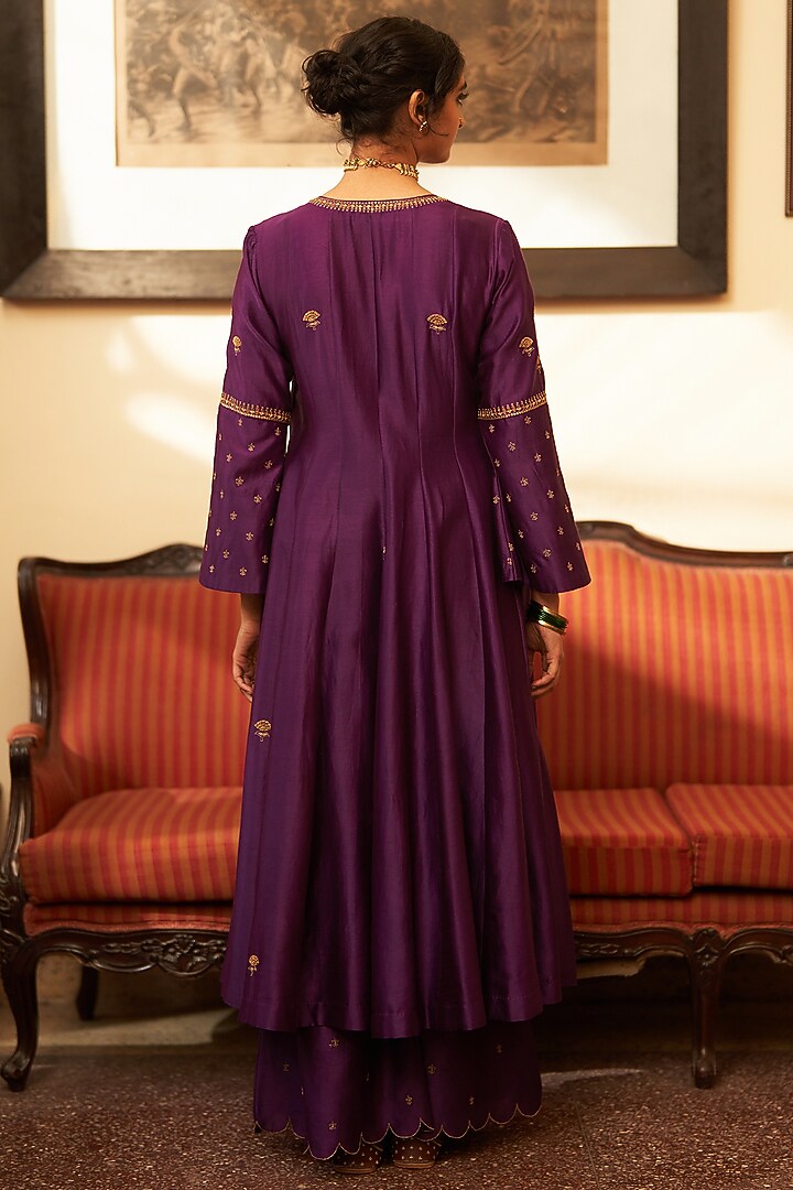 Royal Purple Silk Chanderi Zari & Sequins Embroidered Kalidar Kurta Set by Label Earthen at Pernia's Pop Up Shop