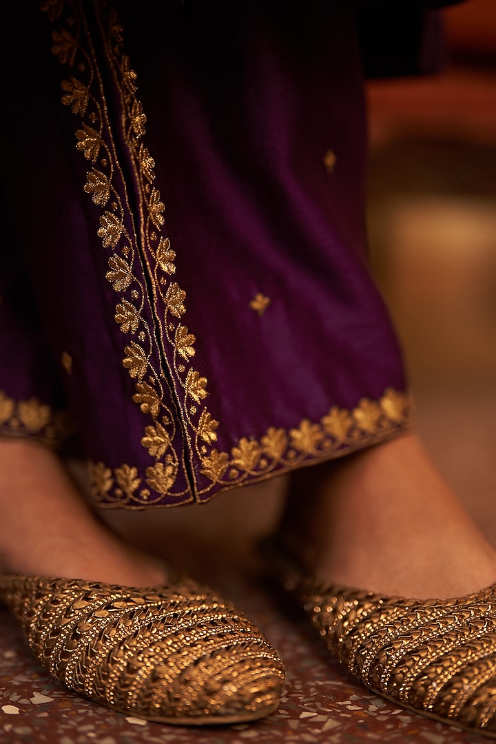 Royal Purple Silk Zari & Sequins Hand Embroidered Kurta Set by Label Earthen at Pernia's Pop Up Shop