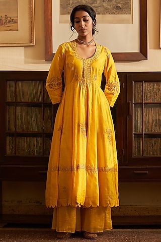 Yellow Silk Kalidar Kurta Set by Label Earthen