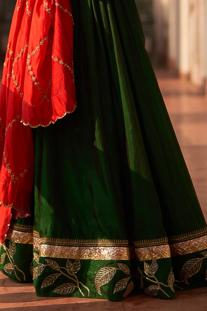 Green Silk Wedding Lehenga Set by Label Earthen at Pernia's Pop Up Shop