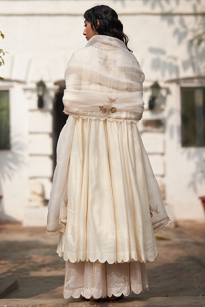 Ivory Tissue Wedding Sharara Set by Label Earthen at Pernia's Pop Up Shop